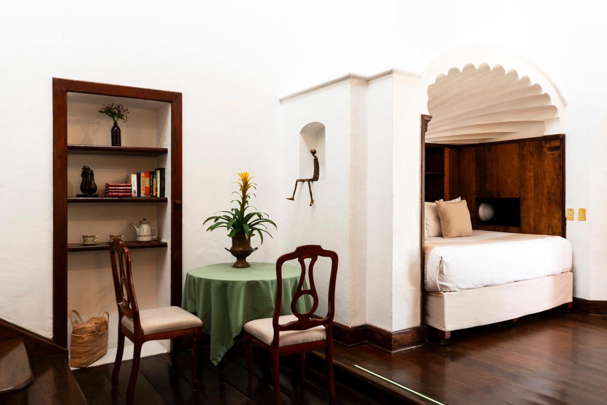 Posada Del Tepozteco - Hotel & Gallery เตโปซตลัน ภายนอก รูปภาพ